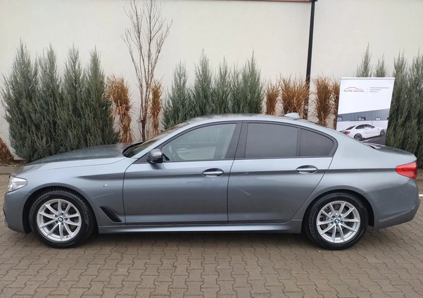 BMW Seria 5 cena 125900 przebieg: 144595, rok produkcji 2017 z Warszawa małe 301